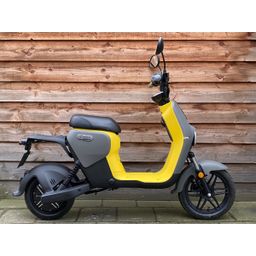 Segway B110S 25km/u, Yellow-Dark Grey • Willy's Bikeshop